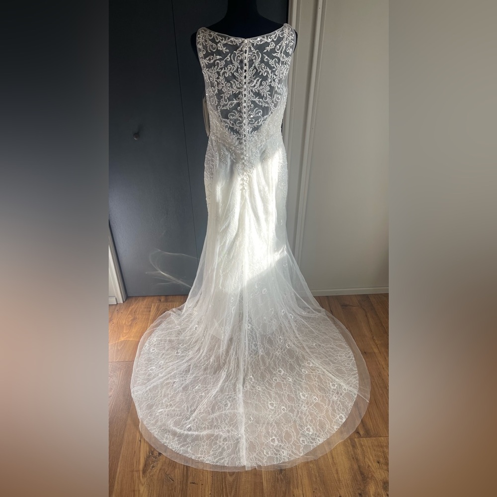Galina SZ 10 Ivory Illusion V-Neck Wedding Dress with Embellishment STYLE SWG675 - Picture 12 of 16